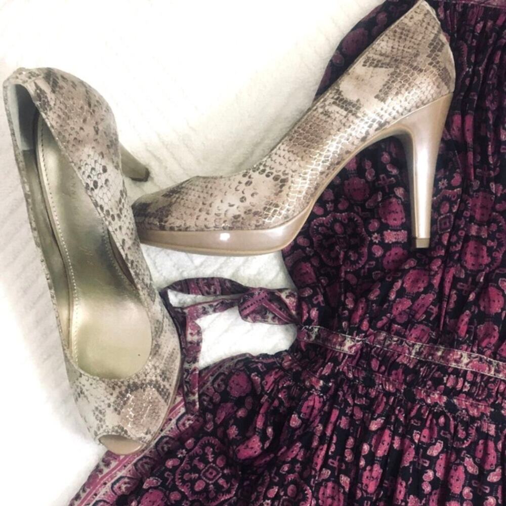 Anne Klein ~ Platform Heels Open Toe ~ Metallic  7.5 Fairy Glam Coquette